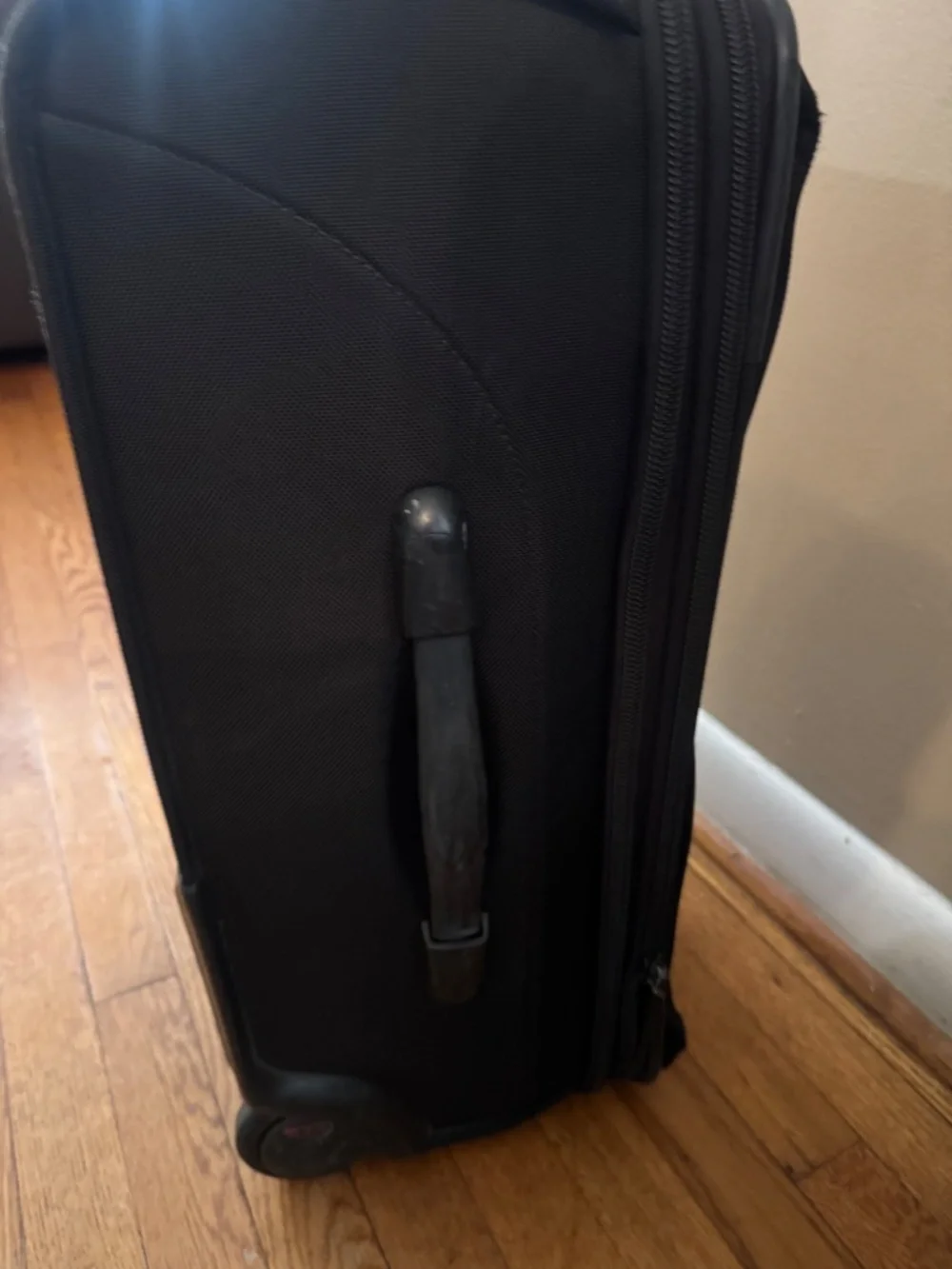 Tumi Alpha 22
